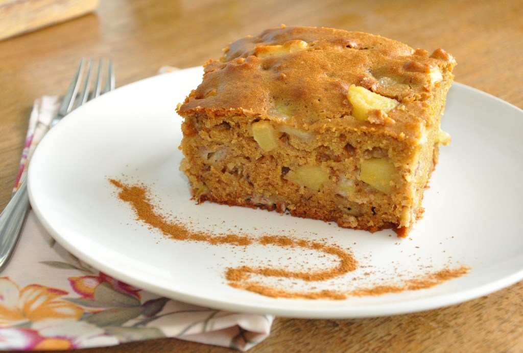 Bolo de Maçãs e Bananas