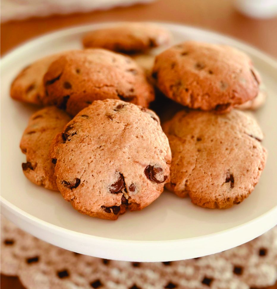 COOKIES COM GOTAS DE CHOCOLATE