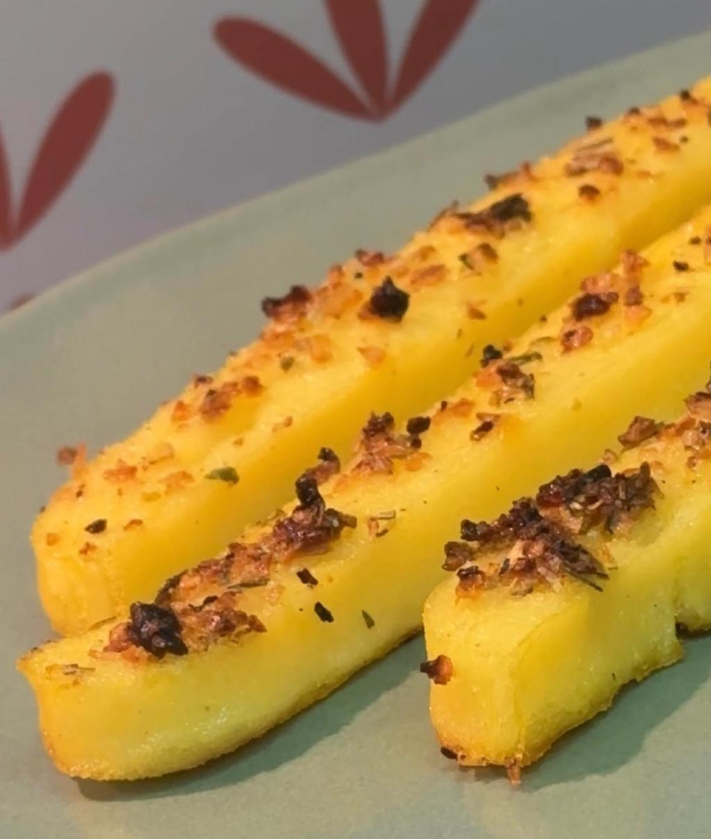 POLENTA ASSADA – Aproveitando as Sobras